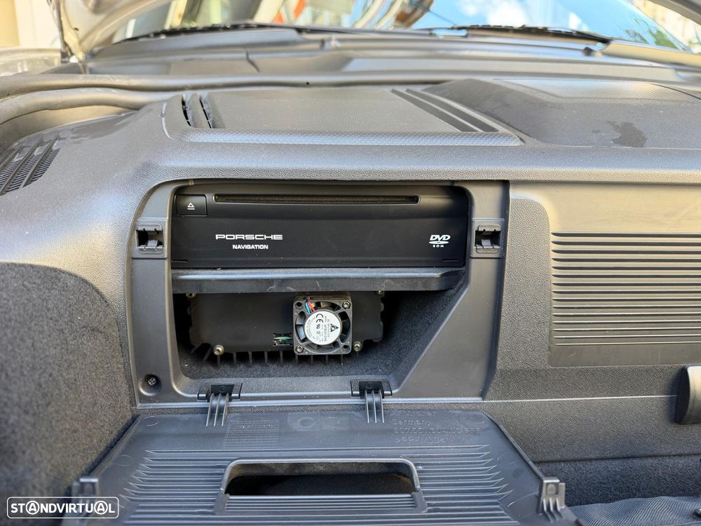 Porsche 911 (997) Carrera 4 S - 41