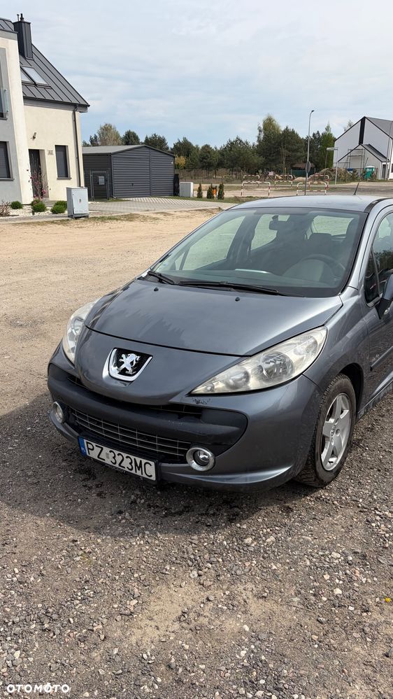 Peugeot 207 1.6 HDi - 2
