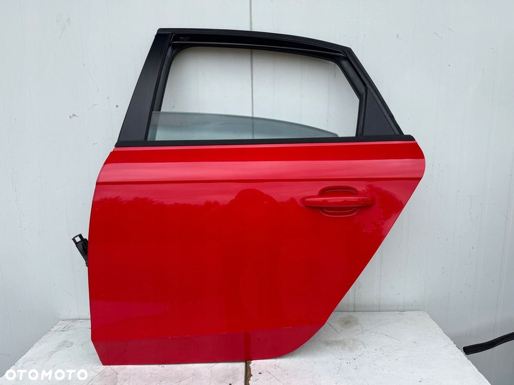 DRZWI LEWE LEWY TYŁ AUDI A4 B8 SEDAN AVANT KOD LZ3M - WAWA