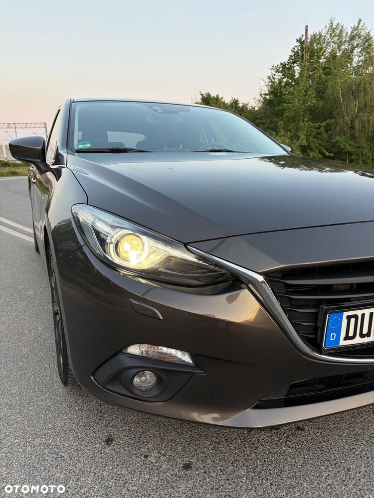 Mazda 3 SKYACTIV-D 150 NAKAMA - 26