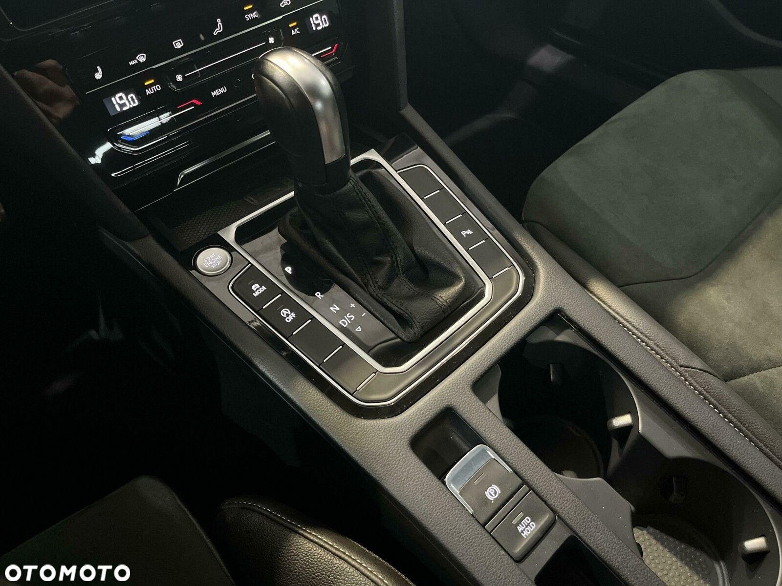 Volkswagen Arteon 2.0 TDI Elegance DSG - 21