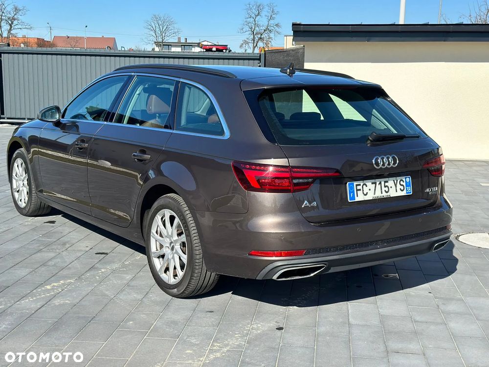 Audi A4 Avant 2.0 TDI Quattro Sport S tronic - 4