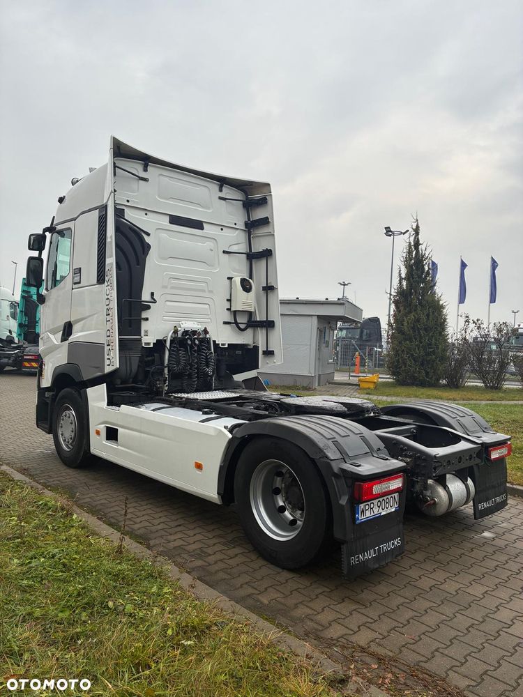 Renault T480 High Sleeper Cab - 2