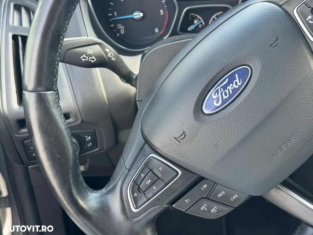 Ford Focus 1.5 EcoBlue Start-Stopp-System COOL&CONNECT - 15