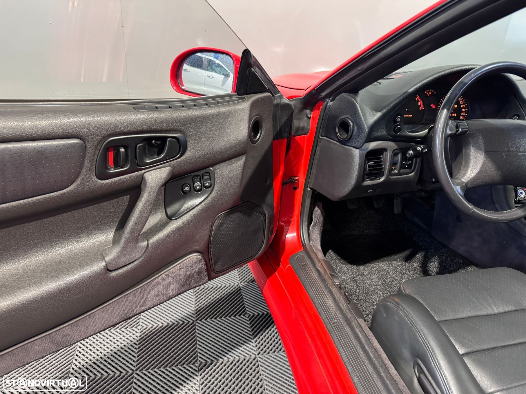 Mitsubishi 3000 GT - 38