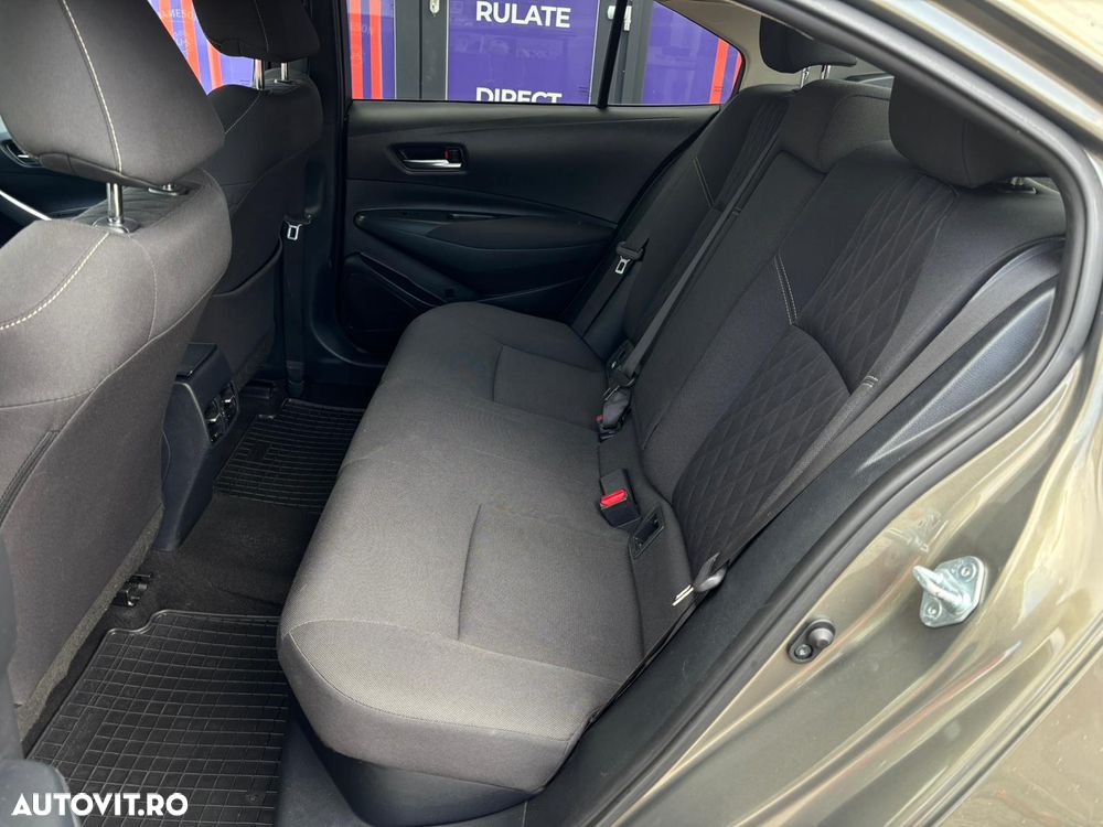 Toyota Corolla - 31
