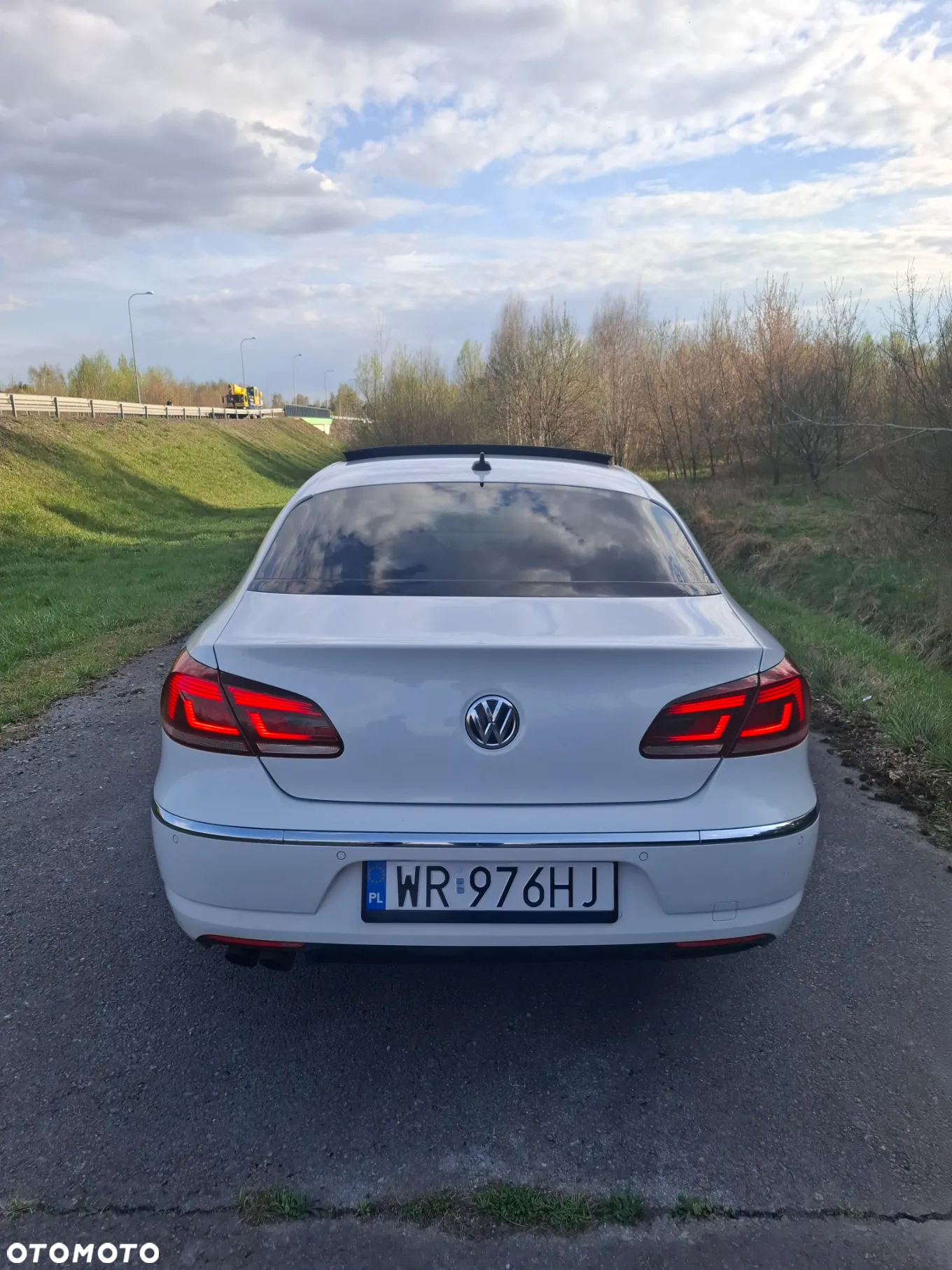 Volkswagen Passat CC - 25
