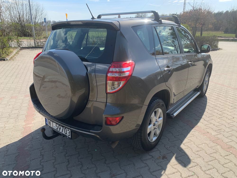 Toyota RAV4 2.0 VVT-i Luna - 6