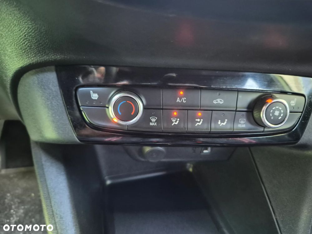 Opel Corsa 1.2 Direct Injection Turbo GS - 15