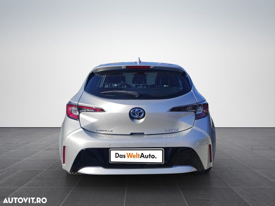 Toyota Corolla - 5