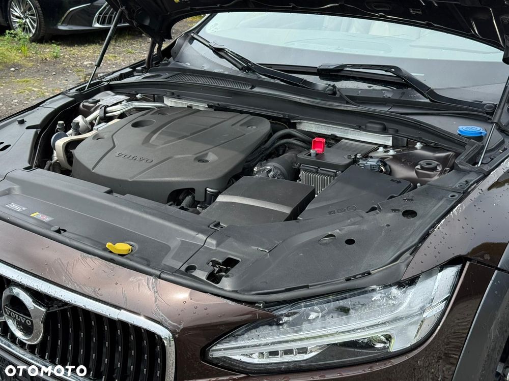 Volvo V90 Cross Country D5 AWD - 12