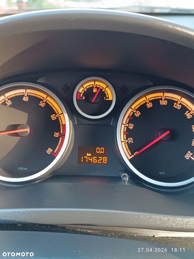 Opel Corsa - 19