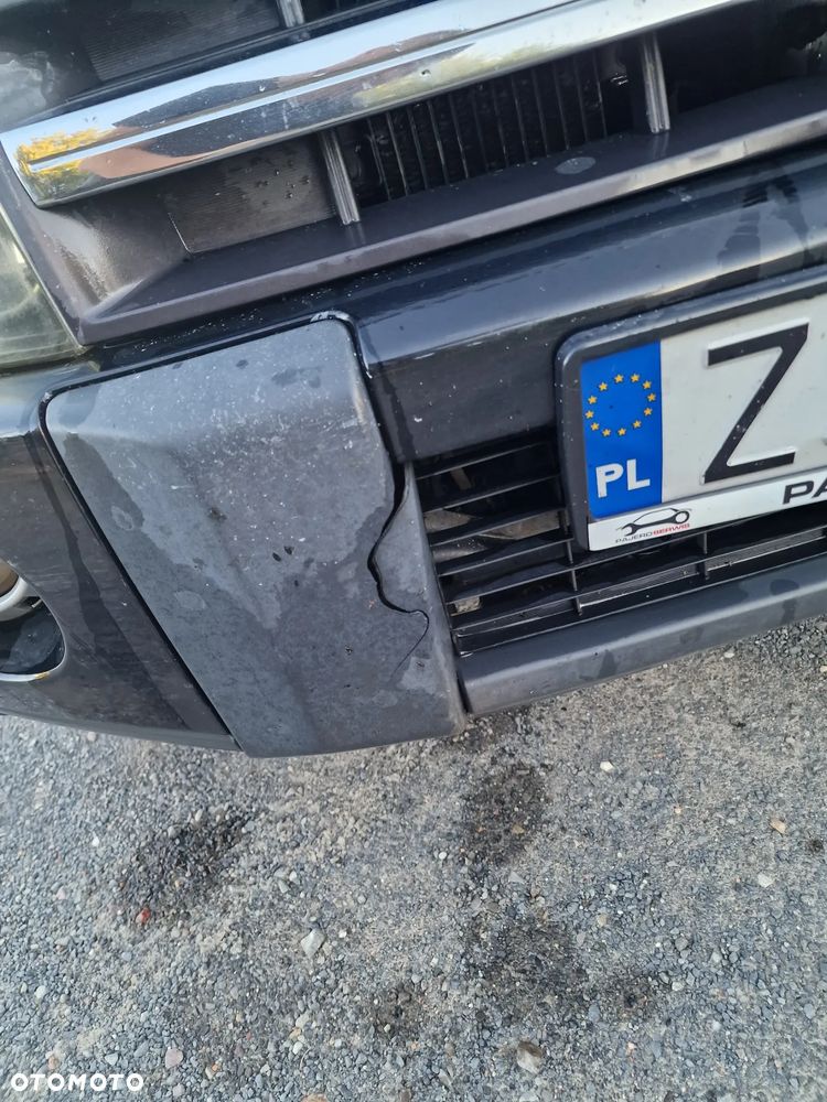 Mitsubishi Pajero - 3