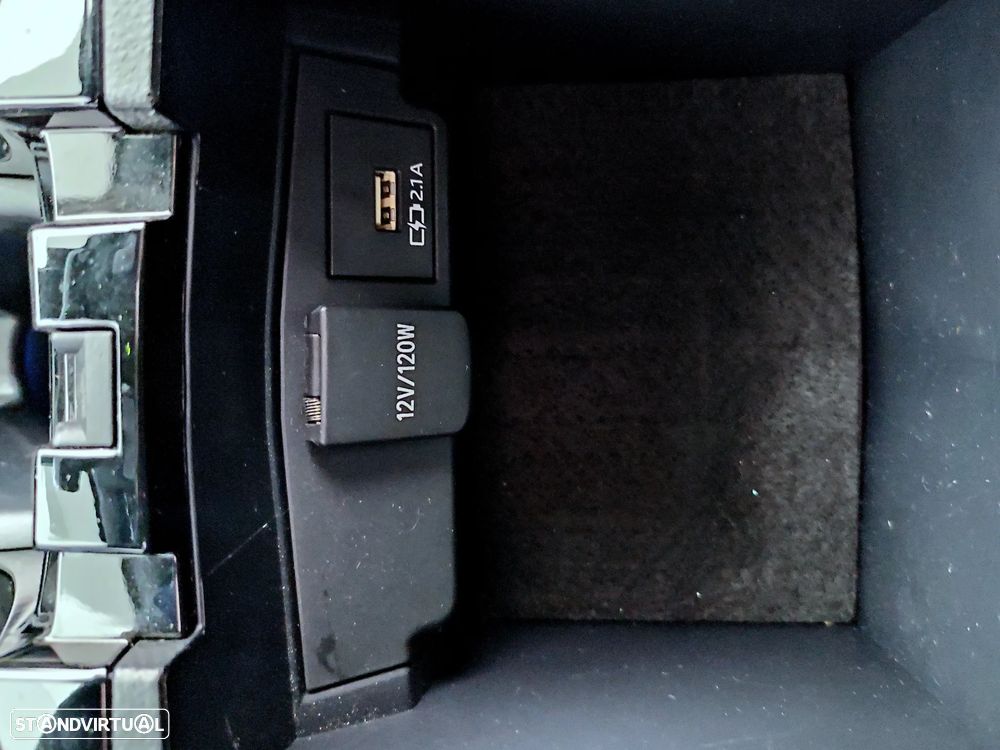 Toyota Corolla Touring Sports 1.8 Hybrid Trek - 20