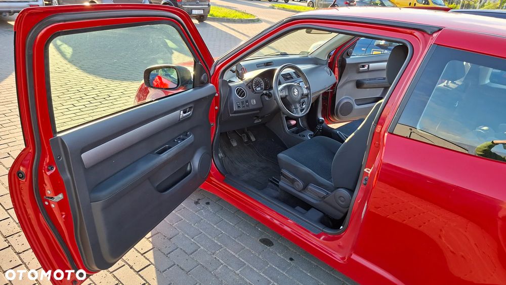 Suzuki Swift - 5