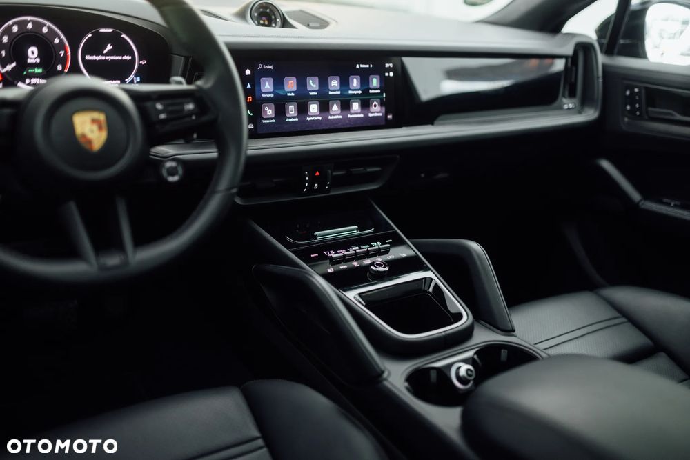 Porsche Cayenne E-Hybrid - 18