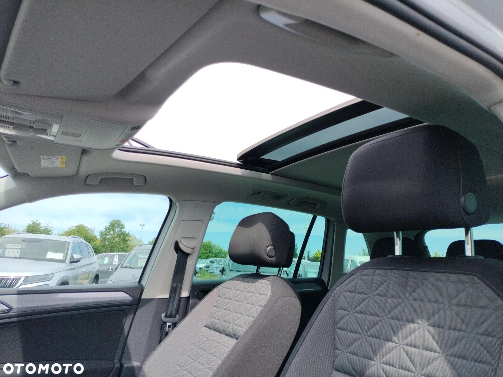 Volkswagen Tiguan - 25
