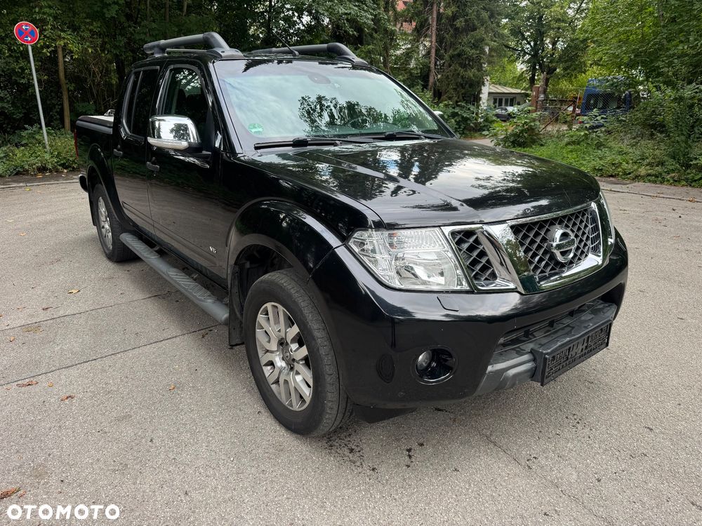 Nissan Navara 3.0 D V6 - 1