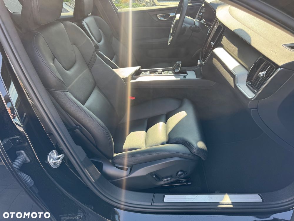 Volvo S60 B4 B Plus Bright - 22