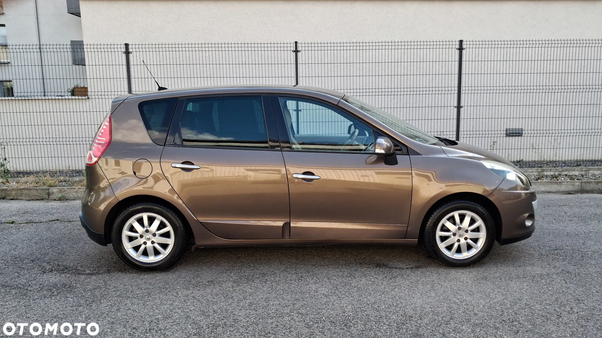 Renault Scenic - 4