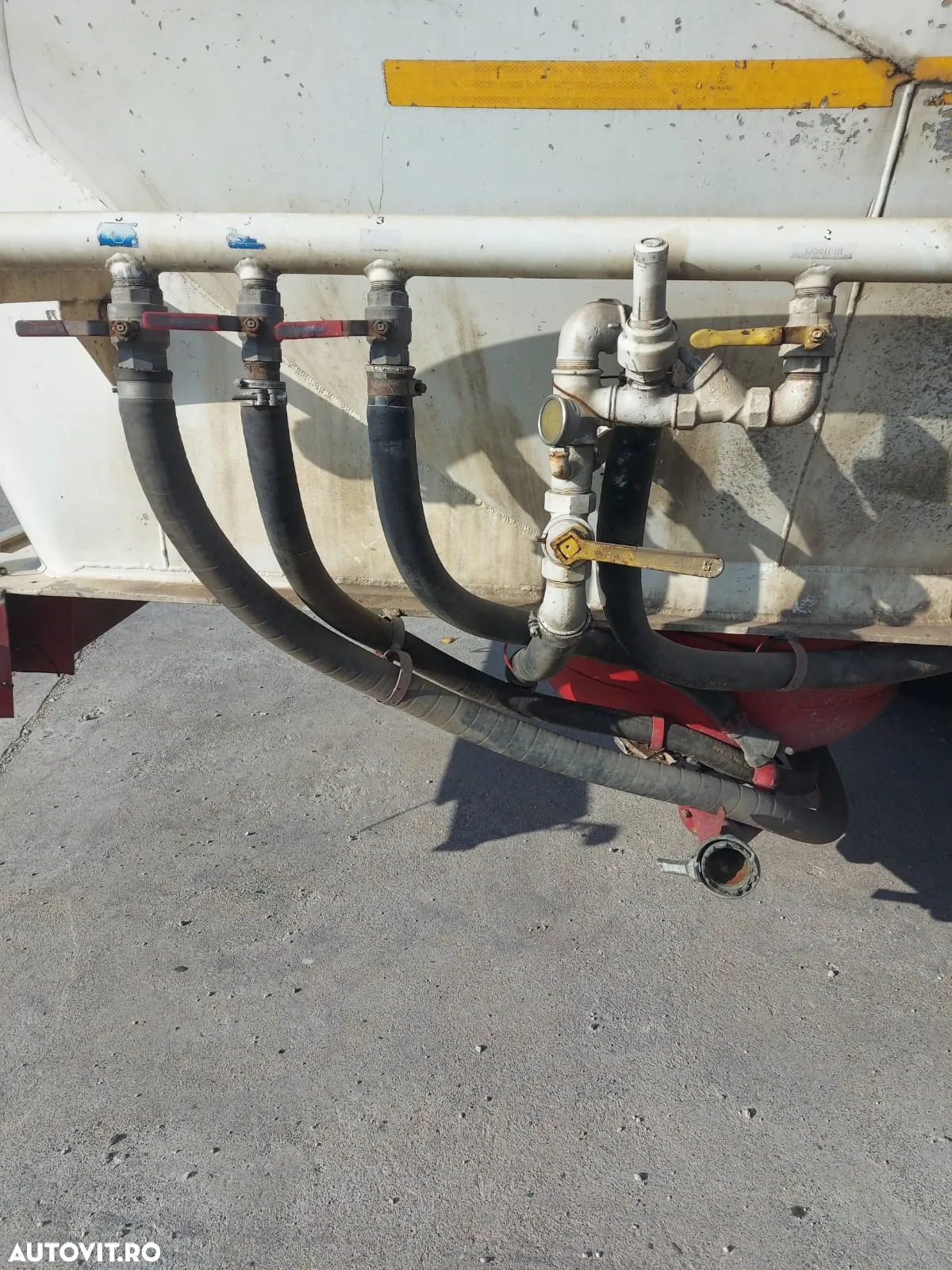 Feldbinder Cisterna/Siloz FELDBINDER 57.000L 4 Comp - 11