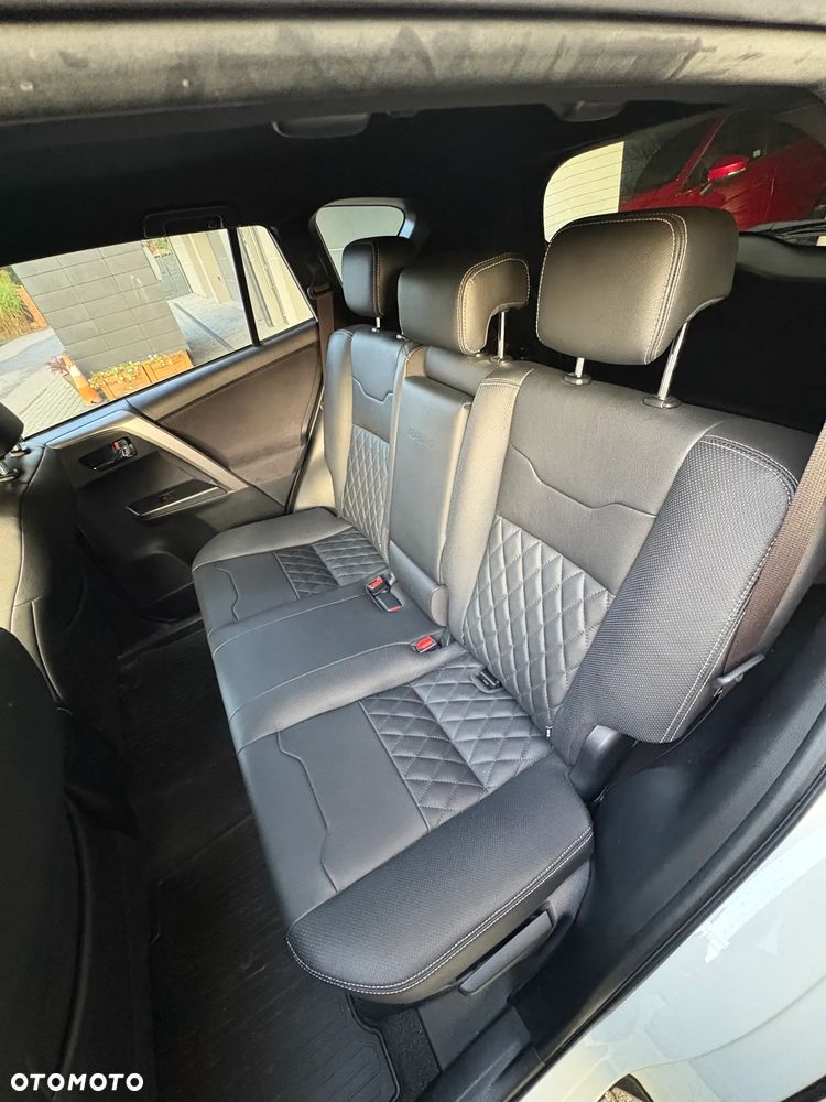 Toyota RAV4 Hybrid Prestige 4x2 - 25