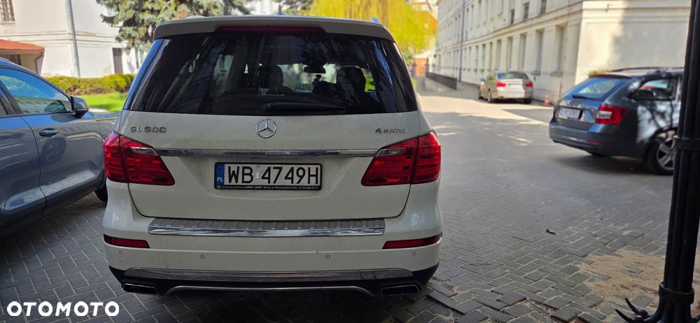 Mercedes-Benz GL - 6