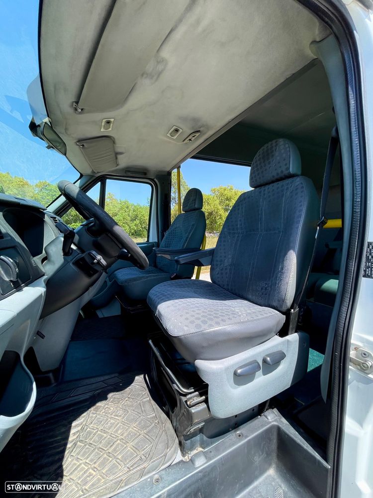 Ford Transit 330L 2.2 TDCi - 22