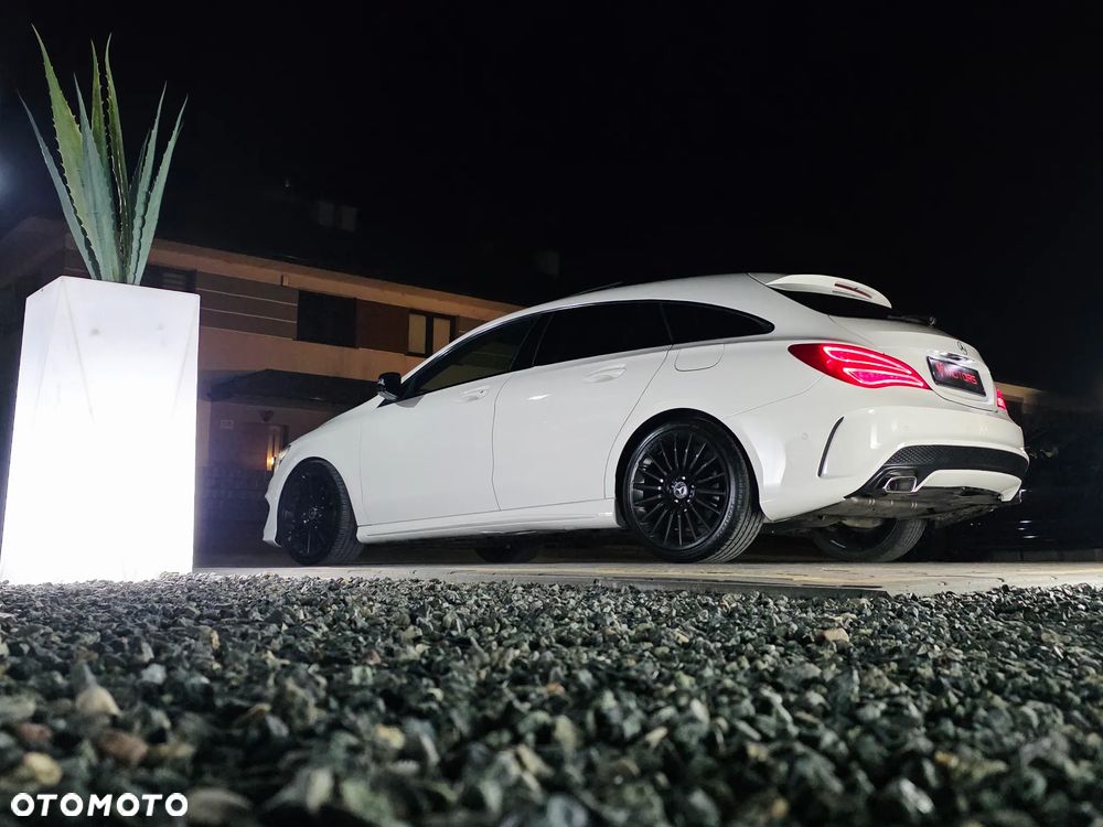 Mercedes-Benz CLA 180 d AMG Line - 39