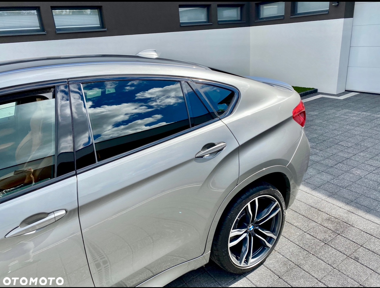 BMW X6M - 17