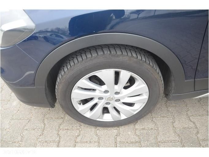 Suzuki SX4 S-Cross 1.4 T Premium - 33
