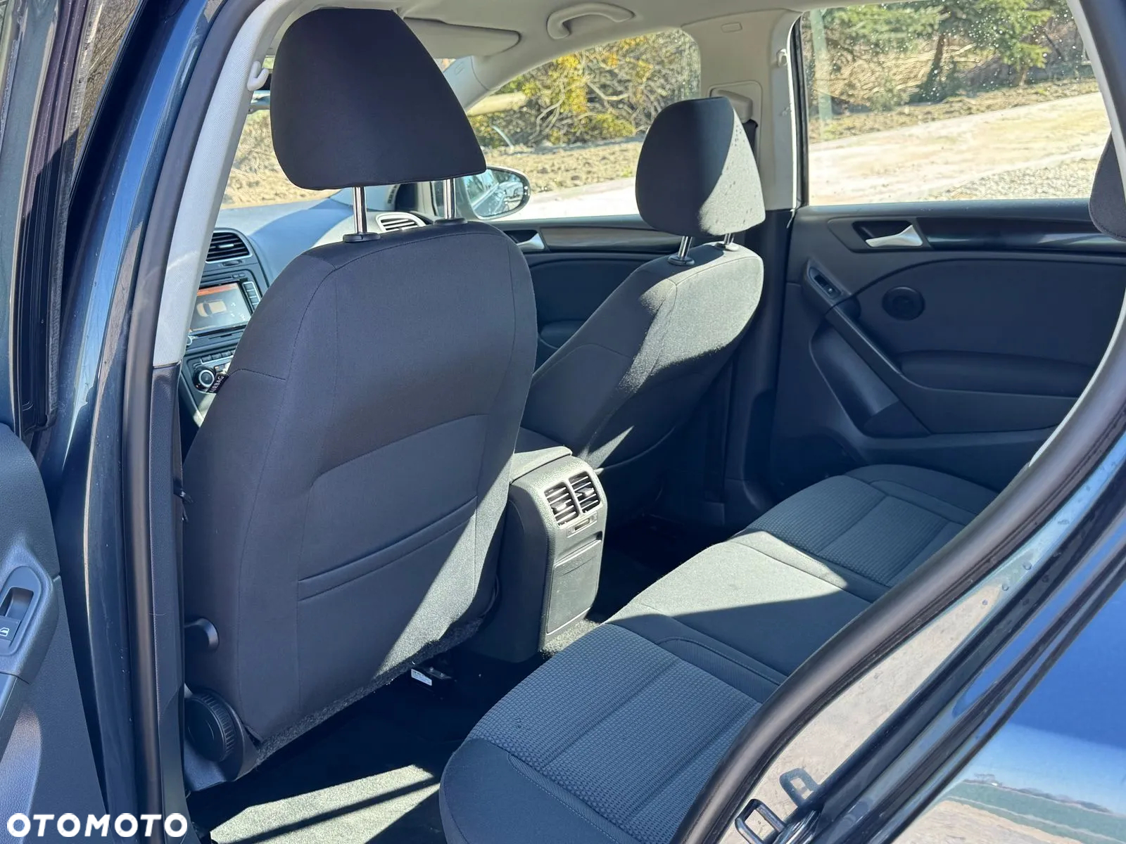 Volkswagen Golf 1.2 TSI BlueMotion Technology Comfortline - 14