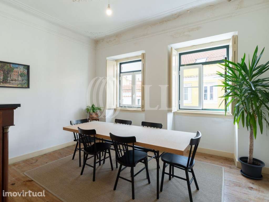 Apartamento T5+1 para remodelação, no Príncipe Real, Lisboa - Grande imagem: 3/34