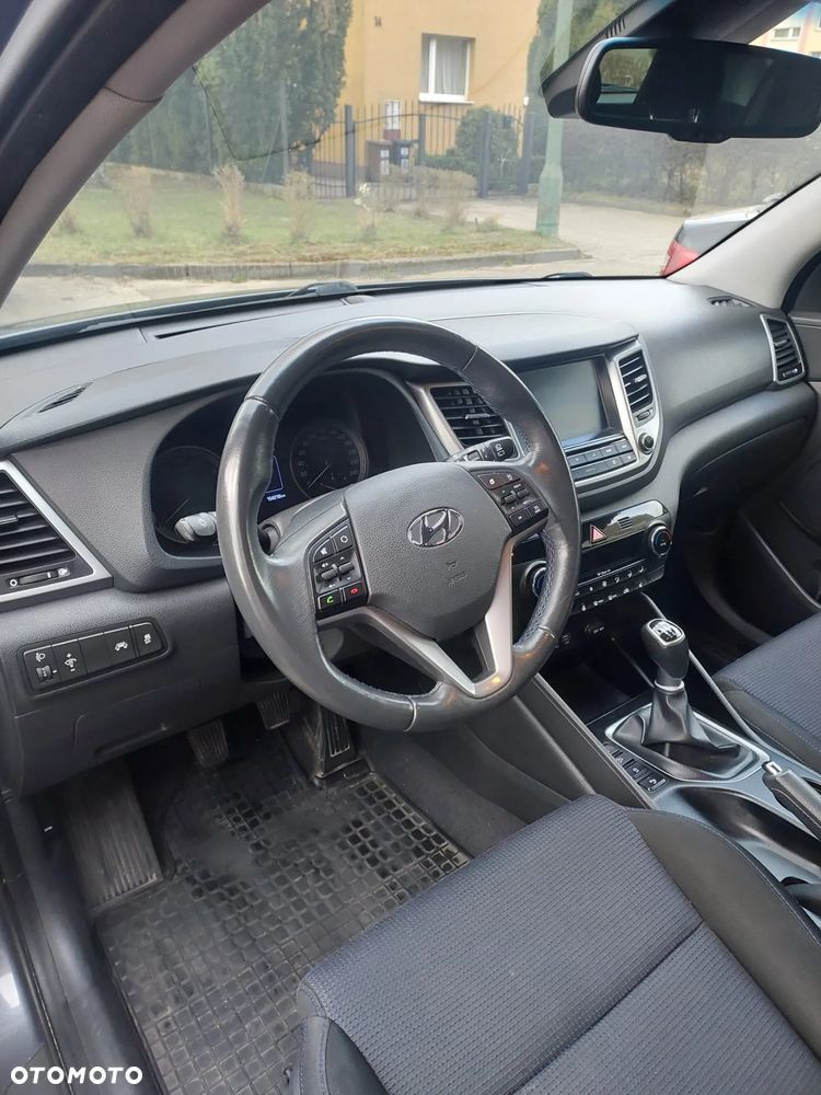 Hyundai Tucson 1.6 GDI BlueDrive Comfort 2WD - 5