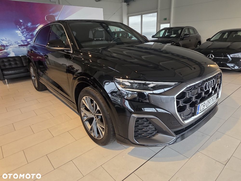 Audi Q8 - 2