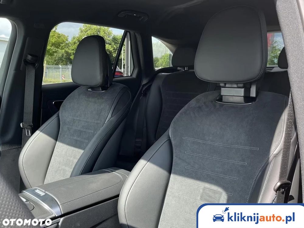 Mercedes-Benz GLC 300 e PHEV 4-Matic AMG Line - 6