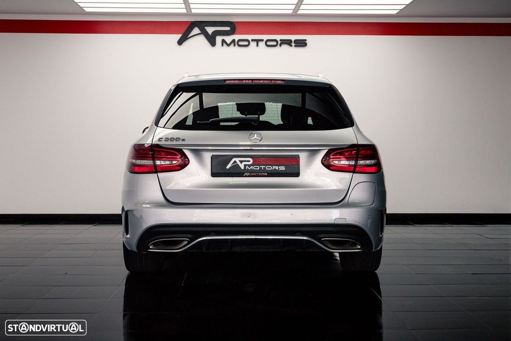 Mercedes-Benz C 300 e AMG Line - 6
