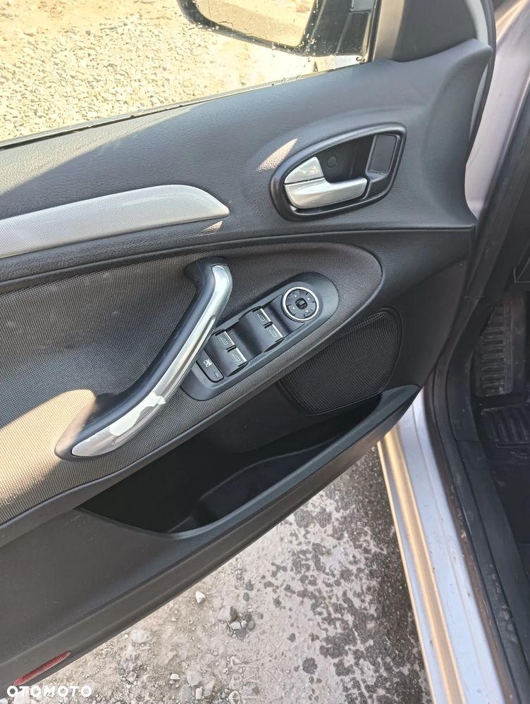 Ford S-Max 2.0 TDCi Ambiente - 9