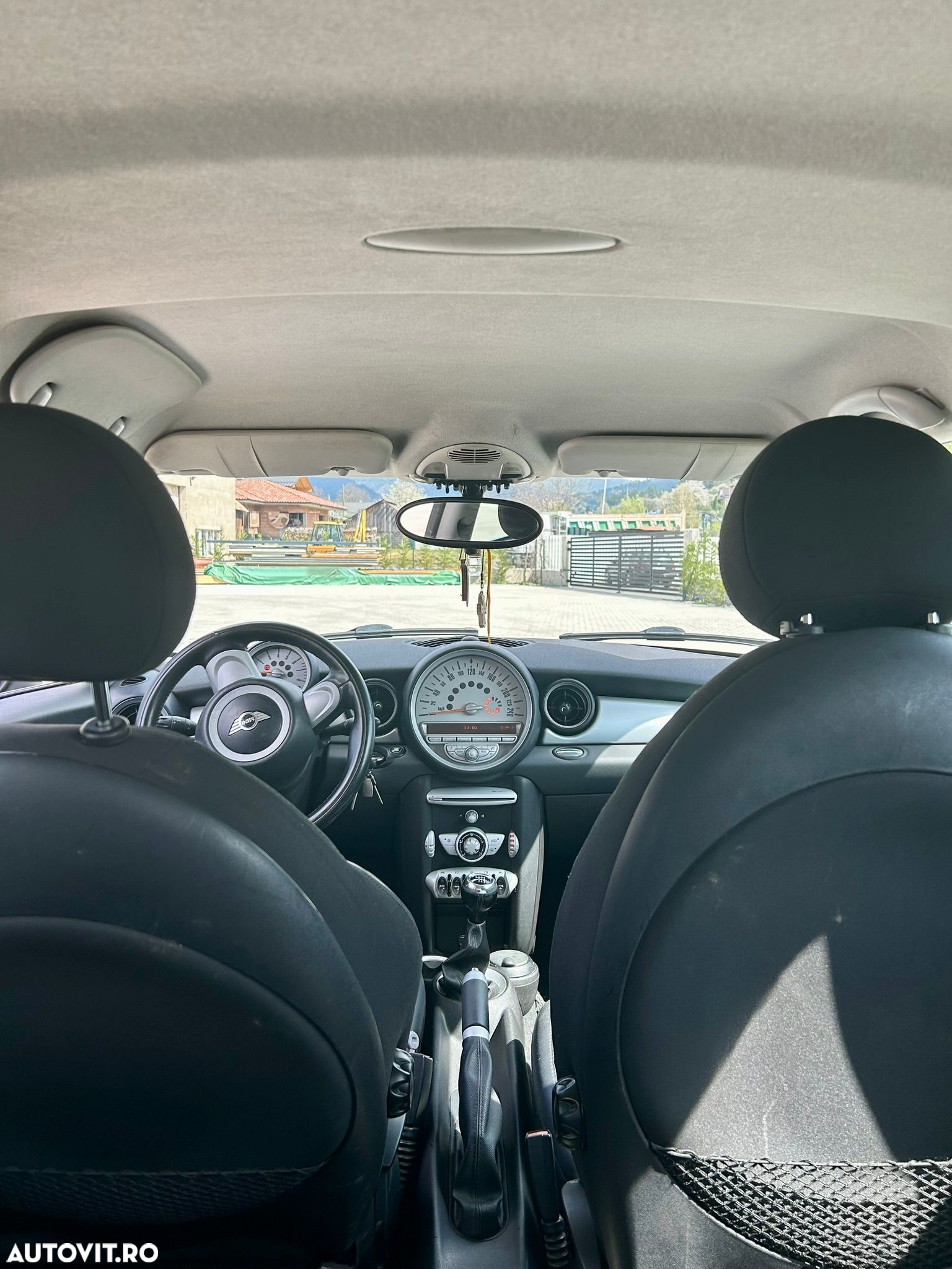 Mini Cooper Standard - 2