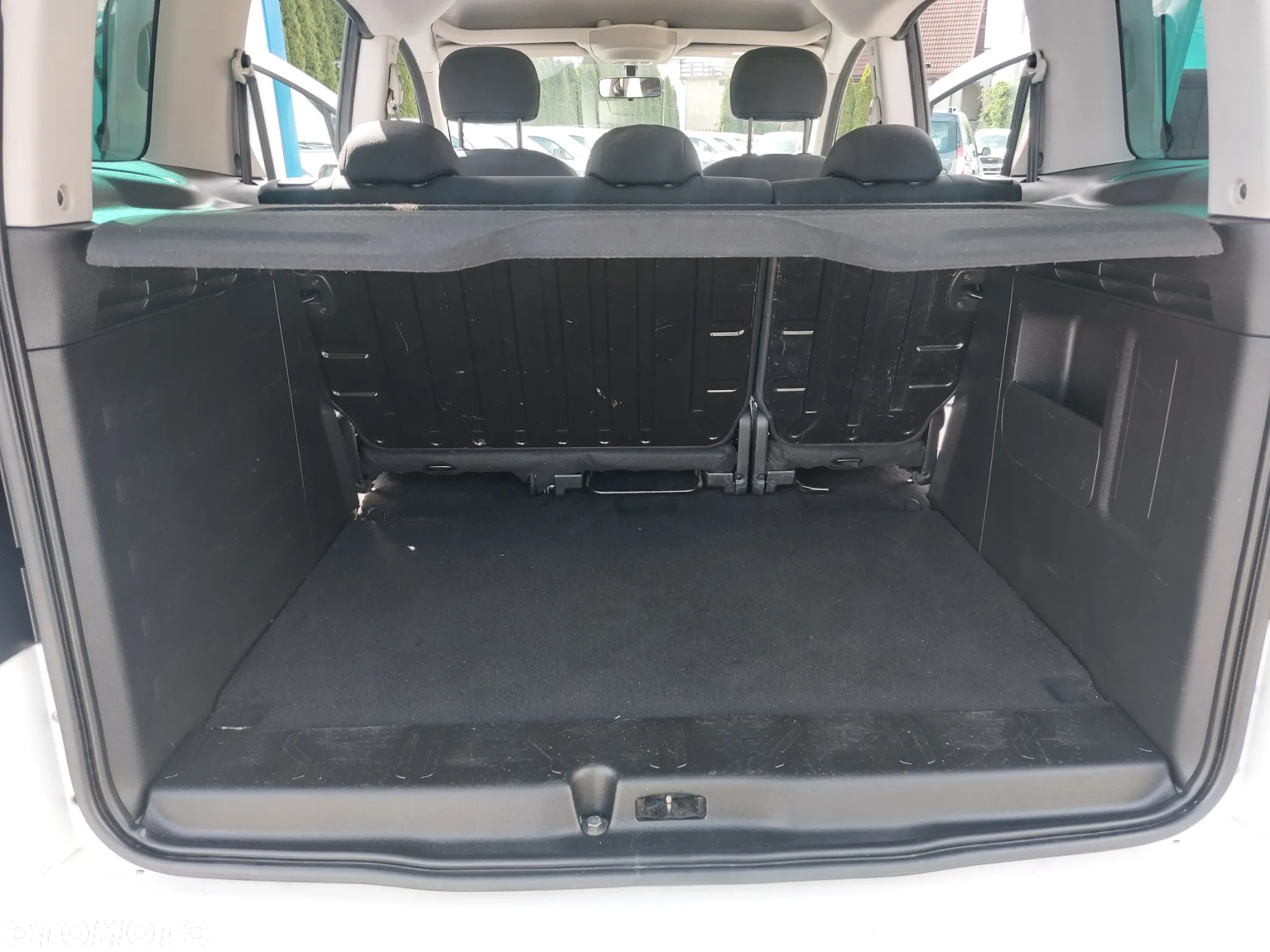 Peugeot Partner 1.6 BlueHDi Active - 19