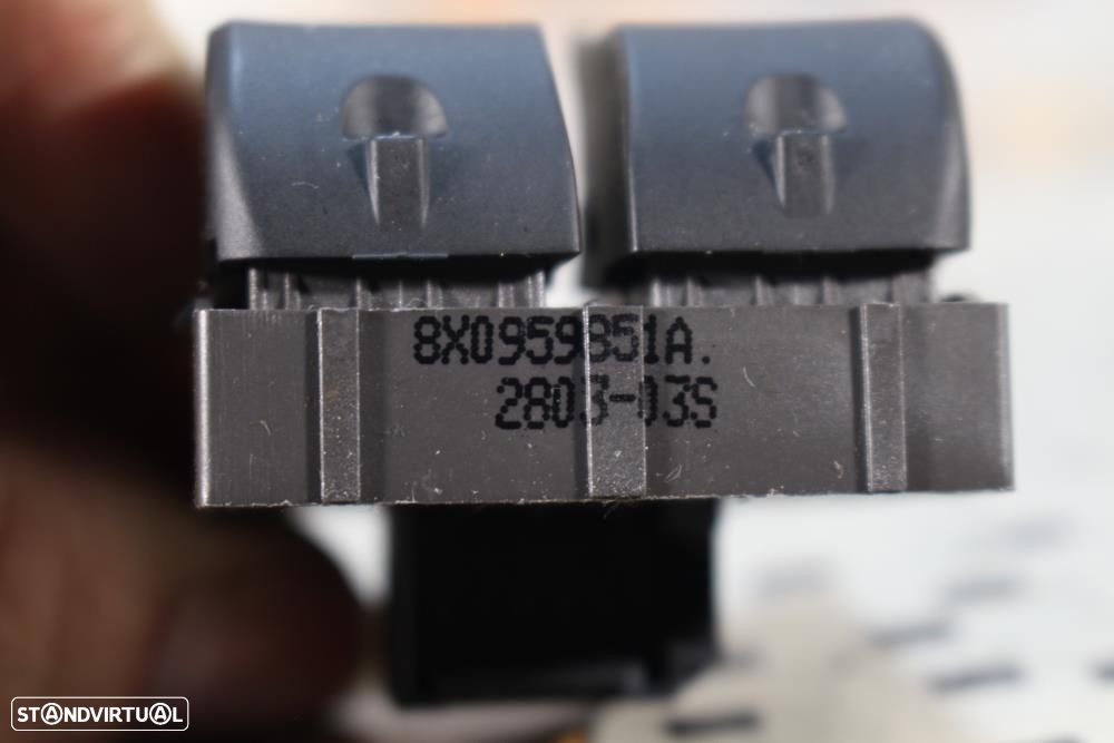 Botões / Comandos / Interruptorres Dos Vidros Audi A1 (8X1, 8Xk)  8X09 - 5