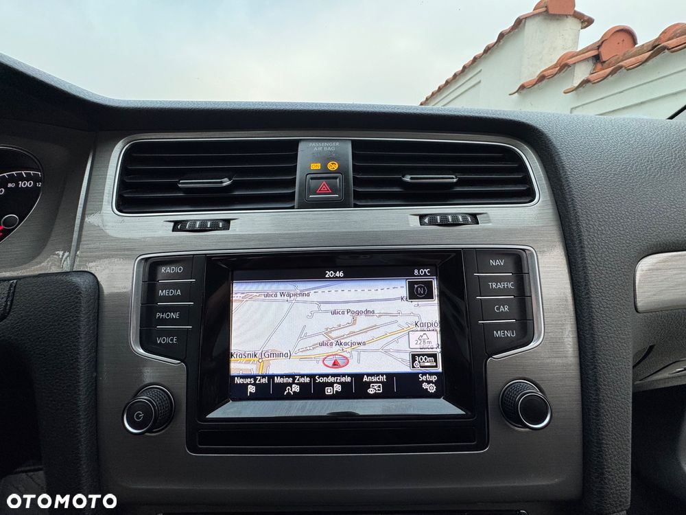 Volkswagen Golf - 13