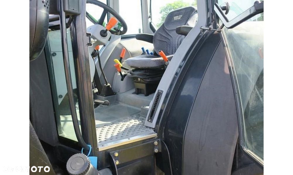 Deutz-Fahr Agrofarm 100 MFWD / 2005 - 11