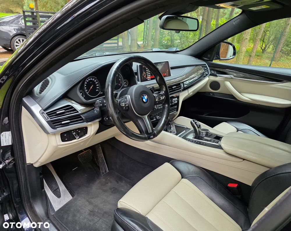 BMW X6M - 10