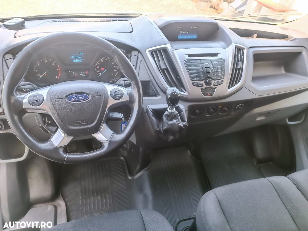 Ford Transit - 6