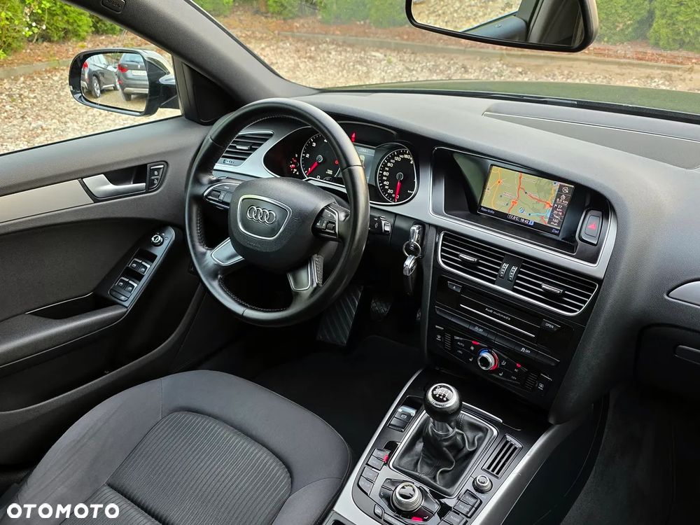Audi A4 Limousine - 24