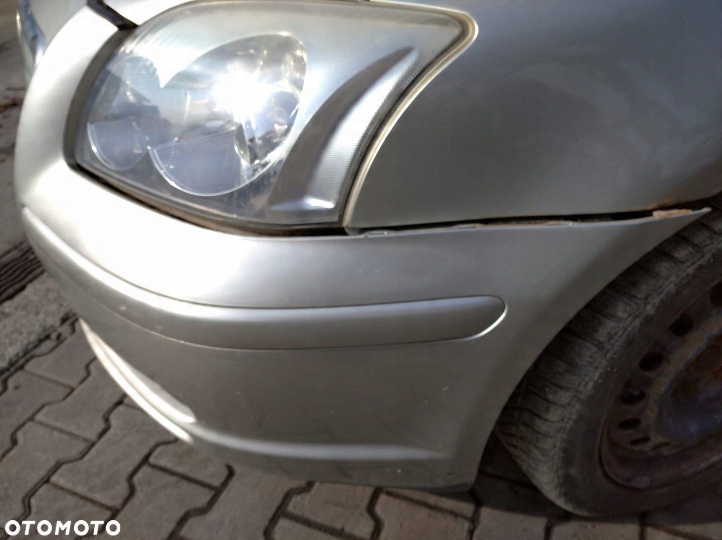 TOYOTA AVENSIS T25 03-06 ZDERZAK PRZÓD MASKA BŁOTNIK LAMPA PAS PRZEDNI 1C0 - 8