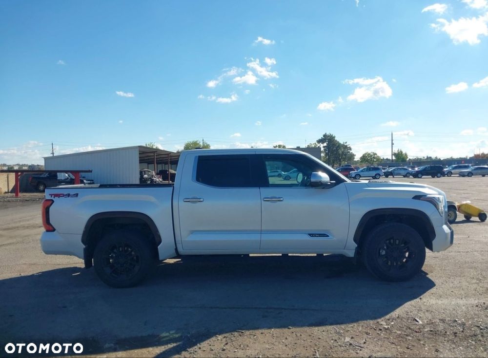 Toyota Tundra - 9