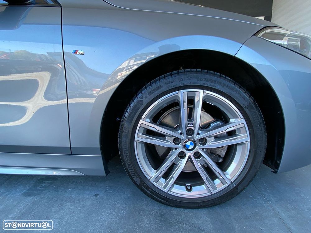 BMW 116 d Pack Desportivo M - 8