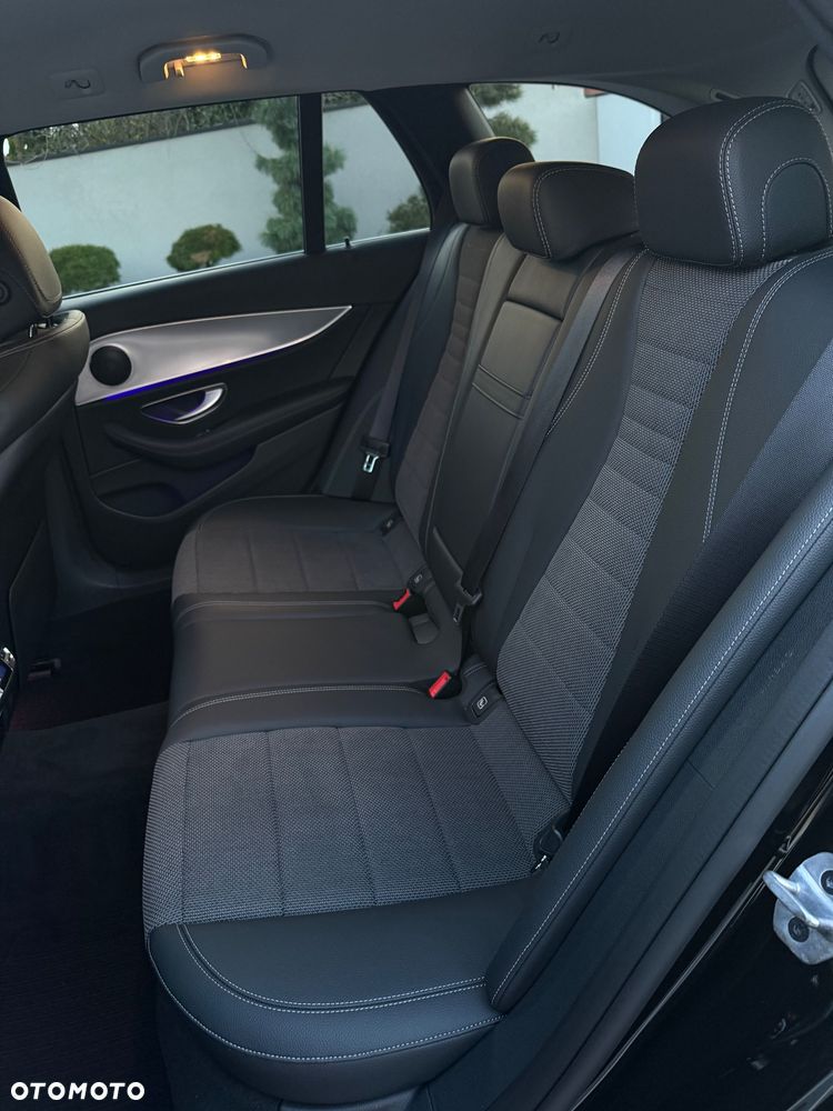 Mercedes-Benz Klasa E 300 de 9G-TRONIC Avantgarde - 24
